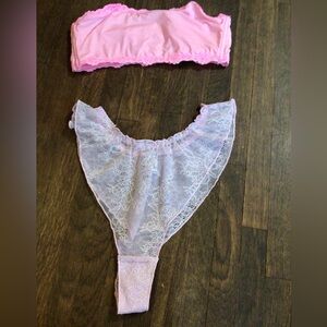 NEW! Free People Pink Lace Bandeau and Panty Set💕🩷💕